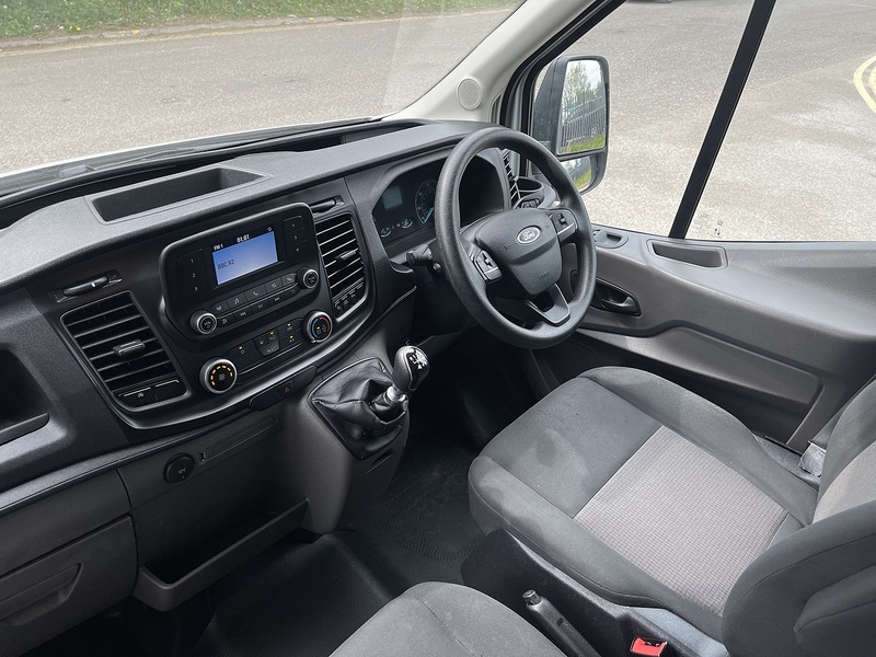 Ford Transit 2.0 350 EcoBlue Leader Crew Van Double Cab 6dr Diesel Manual RWD L3 H2 Euro 6 (s/s) (130 ps) - U845
