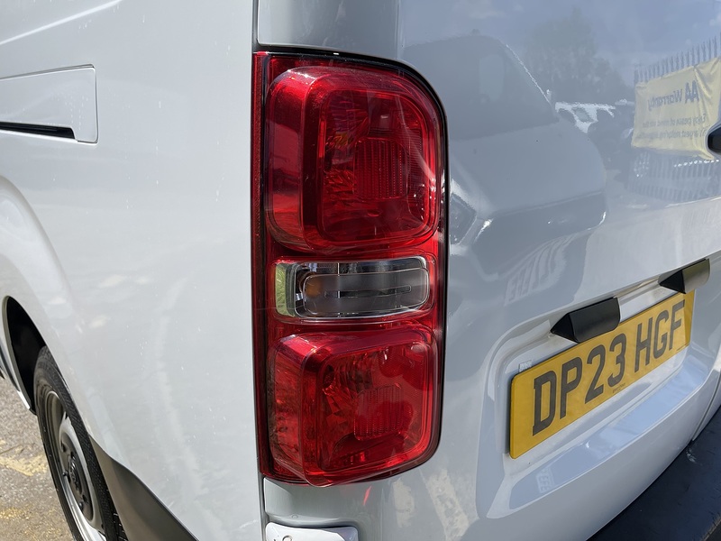 Vauxhall Vivaro 1.5 Turbo D 2900 Prime Panel Van 6dr Diesel Manual L2 H1 Euro 6 (s/s) (100 ps) - U846