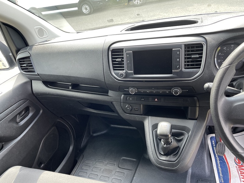 Vauxhall Vivaro 1.5 Turbo D 2900 Prime Panel Van 6dr Diesel Manual L2 H1 Euro 6 (s/s) (100 ps) - U846
