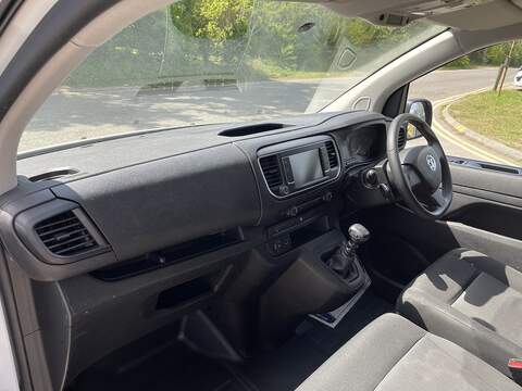 Vauxhall Vivaro 1.5 Turbo D 2900 Prime Panel Van 6dr Diesel Manual L2 H1 Euro 6 (s/s) (100 ps) - U846