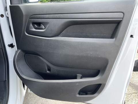 Vauxhall Vivaro 1.5 Turbo D 2900 Prime Panel Van 6dr Diesel Manual L2 H1 Euro 6 (s/s) (100 ps) - U846