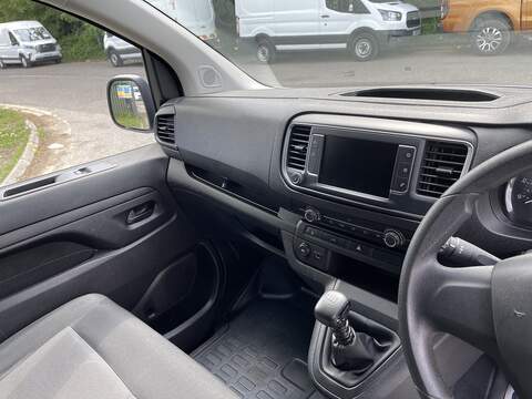 Vauxhall Vivaro 1.5 Turbo D 2900 Prime Panel Van 6dr Diesel Manual L2 H1 Euro 6 (s/s) (100 ps) - U846