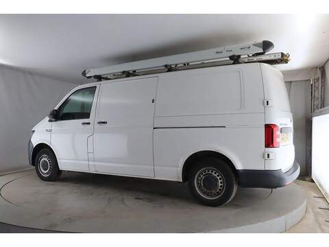 Volkswagen Transporter 2.0 TDI T32 BlueMotion Tech Startline FWD LWB Euro 6 (s/s) 5dr - U851