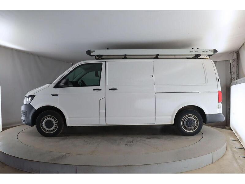Volkswagen Transporter 2.0 TDI T32 BlueMotion Tech Startline FWD LWB Euro 6 (s/s) 5dr - U851