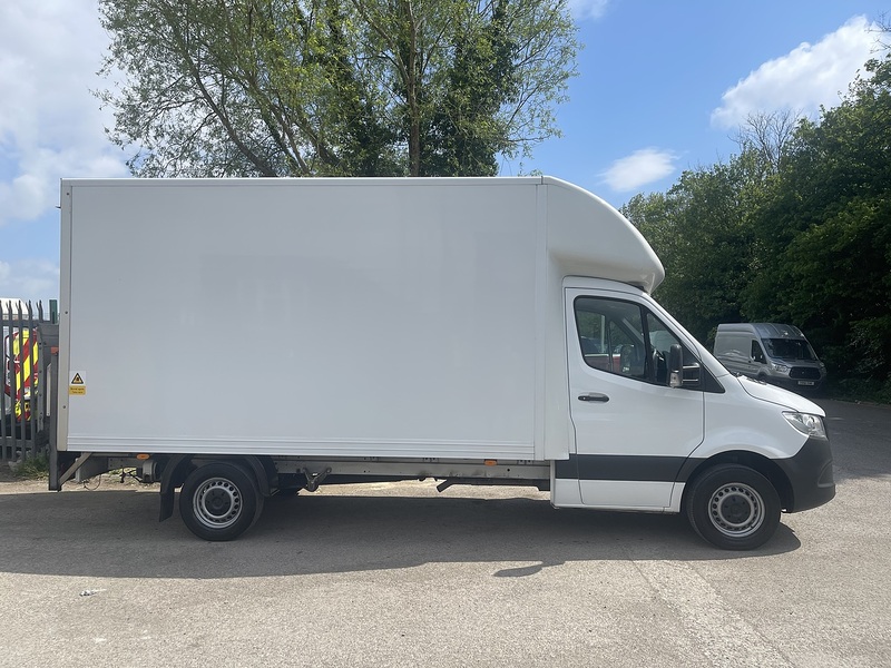 Mercedes-Benz Sprinter Luton 315CDI PROGRESSIVE 3.5T E6 L3 - U852