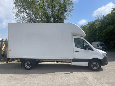 Mercedes-Benz Sprinter Luton 315CDI PROGRESSIVE 3.5T E6 L3 - U852