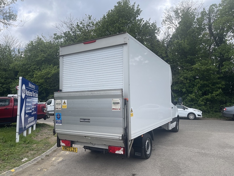 Mercedes-Benz Sprinter Luton 315CDI PROGRESSIVE 3.5T E6 L3 - U852