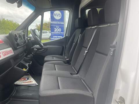 Mercedes-Benz Sprinter Luton 315CDI PROGRESSIVE 3.5T E6 L3 - U852