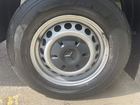 Mercedes-Benz Sprinter Luton 315CDI PROGRESSIVE 3.5T E6 L3 - U852