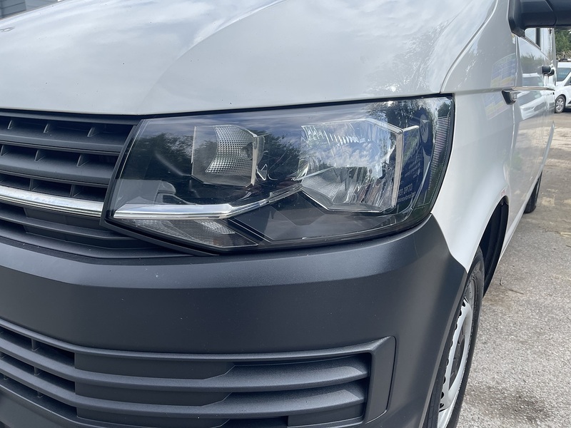 Volkswagen Transporter 2.0 TDI T32 BlueMotion Tech Startline FWD LWB Euro 6 (s/s) 5dr - U853