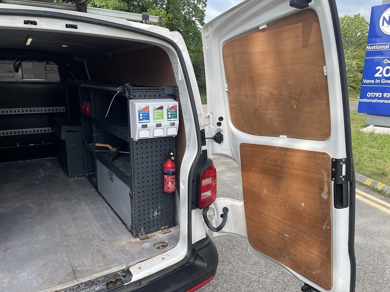 Volkswagen Transporter 2.0 TDI T32 BlueMotion Tech Startline FWD LWB Euro 6 (s/s) 5dr - U853