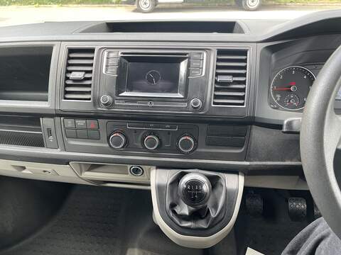 Volkswagen Transporter 2.0 TDI T32 BlueMotion Tech Startline FWD LWB Euro 6 (s/s) 5dr - U853