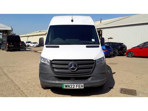 Mercedes-Benz eSprinter 55kWh Progressive Auto FWD L2 H2 5dr 20kW Charger - U854