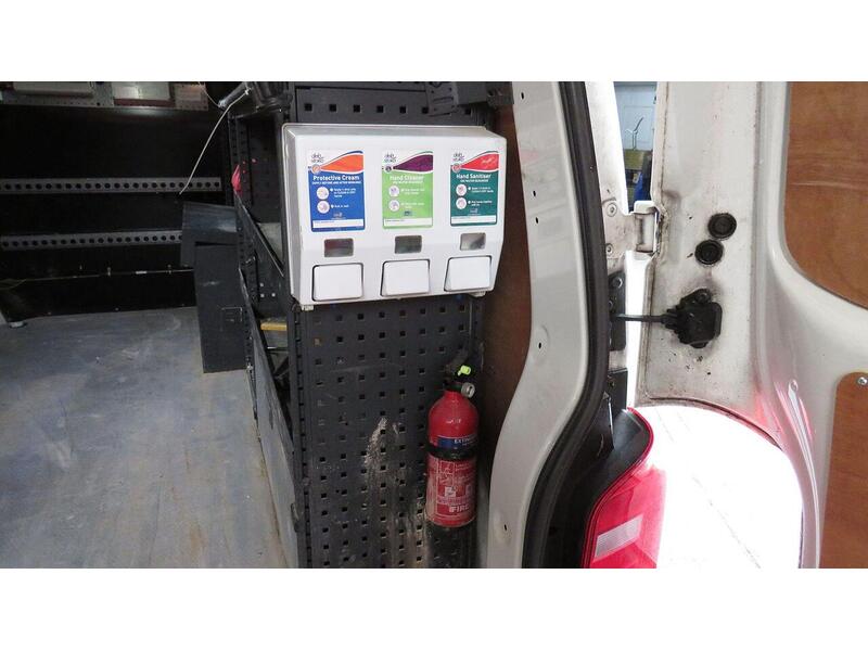 Mercedes-Benz eSprinter 55kWh Progressive Auto FWD L2 H2 5dr 20kW Charger - U854
