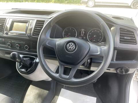 Volkswagen Transporter 2.0 TDI T32 BlueMotion Tech Startline FWD LWB Euro 6 (s/s) 5dr - U855