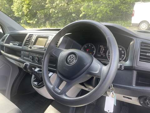 Volkswagen Transporter 2.0 TDI T32 BlueMotion Tech Startline FWD LWB Euro 6 (s/s) 5dr - U855