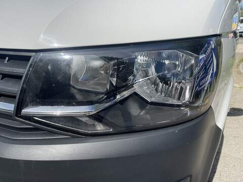 Volkswagen Transporter 2.0 TDI T32 BlueMotion Tech Startline FWD LWB Euro 6 (s/s) 5dr - U856