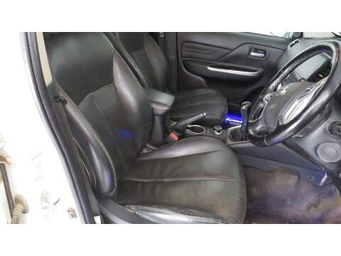 Mitsubishi L200 2.2 DI-D DC Barbarian 4WD Euro 6 (s/s) 4dr - U857