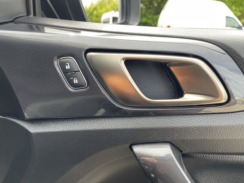 Ford Ranger 2.0 EcoBlue Wildtrak Pickup Double Cab 4dr Diesel Auto 4WD Euro 6 (s/s) (213 ps) - U860