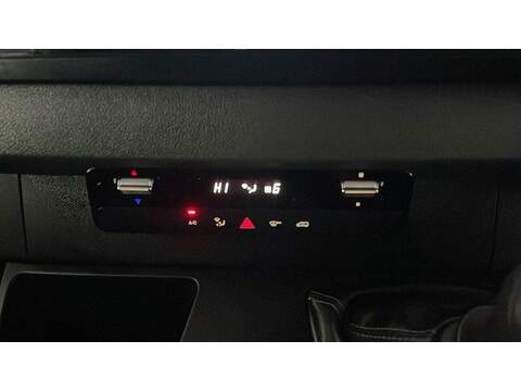 Mercedes-Benz Sprinter 2.0 315 CDI Premium FWD L2 H2 Euro 6 (s/s) 5dr - U862