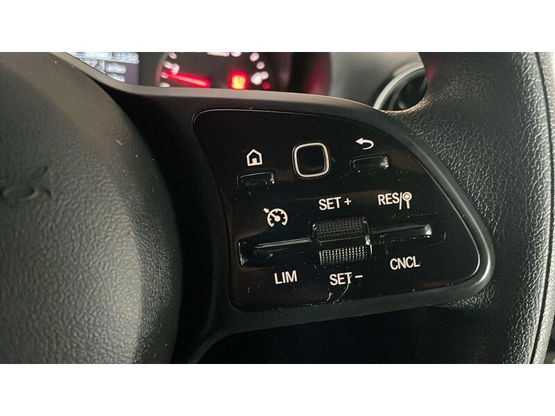 Mercedes-Benz Sprinter 2.0 315 CDI Premium FWD L2 H2 Euro 6 (s/s) 5dr - U862