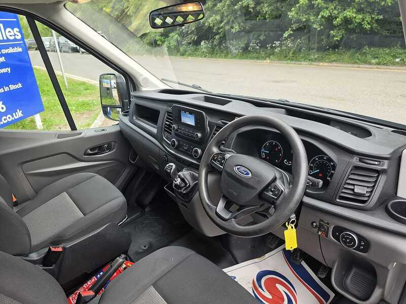 Ford Transit 2.0 350 EcoBlue Leader Dropside 2dr Diesel Manual RWD L4 Euro 6 (s/s) (130 ps) - U863