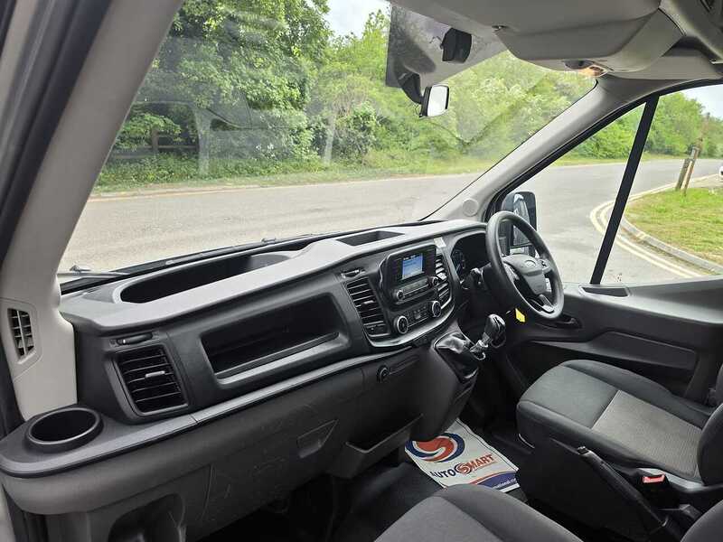 Ford Transit 2.0 350 EcoBlue Leader Dropside 2dr Diesel Manual RWD L4 Euro 6 (s/s) (130 ps) - U863
