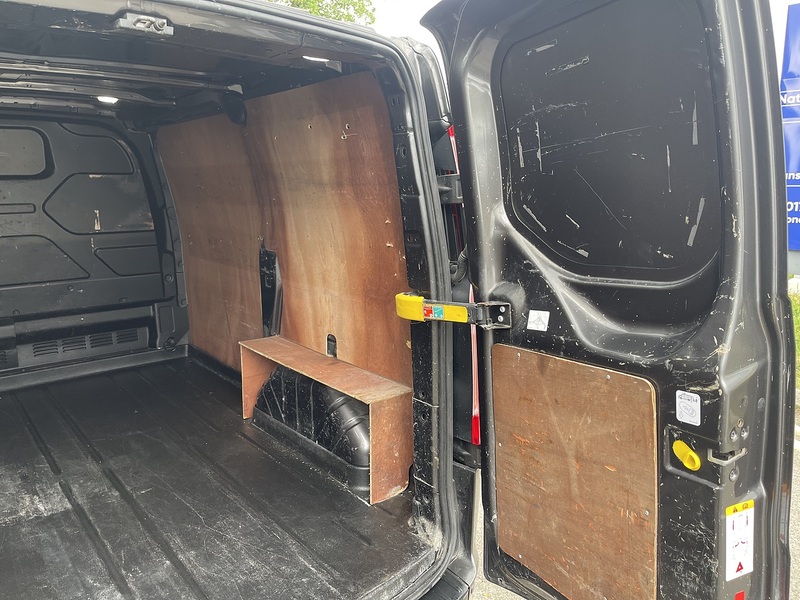 Ford Transit Custom Transit Custom Limited Panel Van 1 Manual Diesel - U867