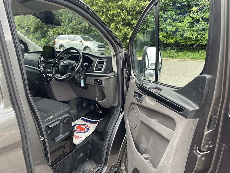 Ford Transit Custom Transit Custom Limited Panel Van 1 Manual Diesel - U867