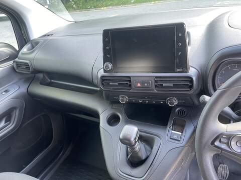 Vauxhall Combo 1.5 Turbo D 2300 Prime L2 H1 Euro 6 (s/s) 6dr - U871
