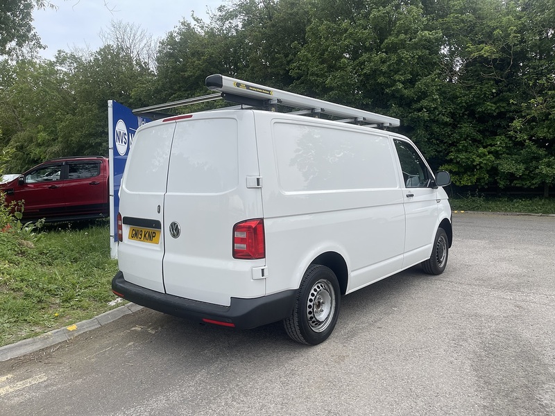 Volkswagen Transporter 2.0 TDI T28 Startline FWD SWB Euro 6 (s/s) 5dr - U872