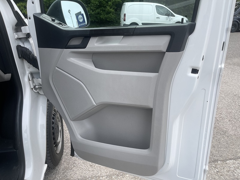 Volkswagen Transporter 2.0 TDI T28 Startline FWD SWB Euro 6 (s/s) 5dr - U872