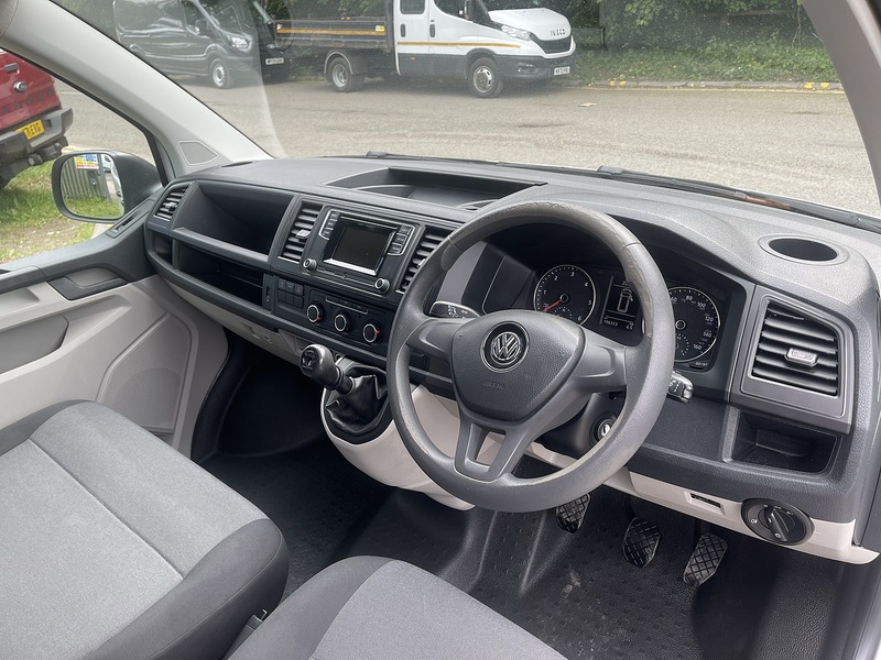 Volkswagen Transporter 2.0 TDI T28 Startline FWD SWB Euro 6 (s/s) 5dr - U872