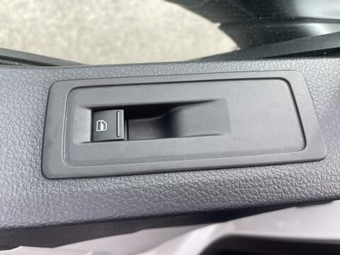 Volkswagen Transporter 2.0 TDI T28 Startline FWD SWB Euro 6 (s/s) 5dr - U872