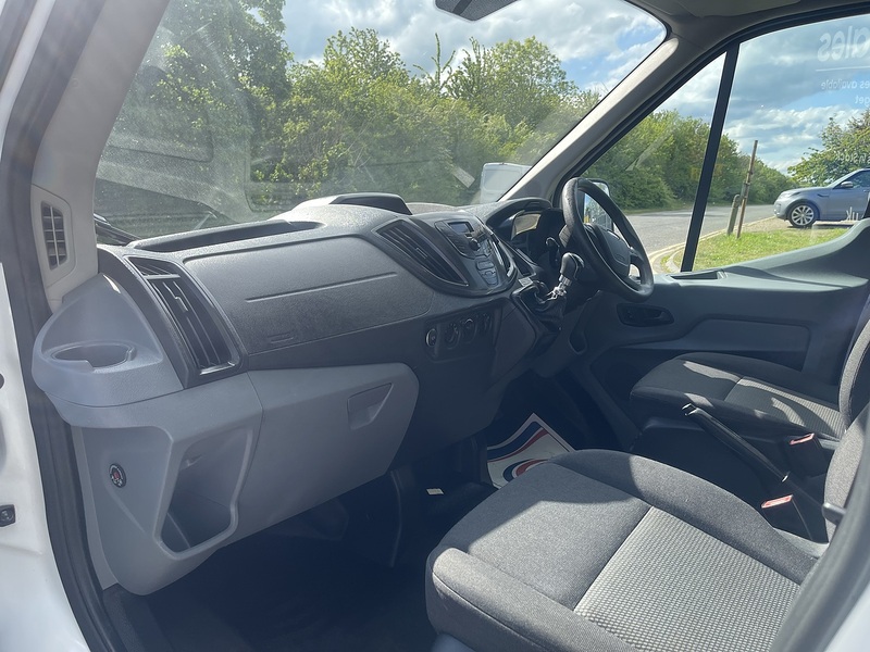 Ford Transit 2.0 350 EcoBlue FWD L2 H3 Euro 6 5dr - U879