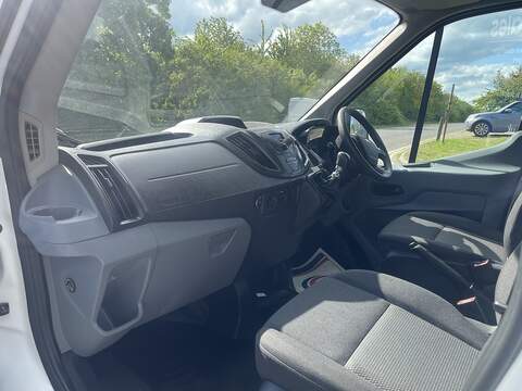 Ford Transit 2.0 350 EcoBlue FWD L2 H3 Euro 6 5dr - U879
