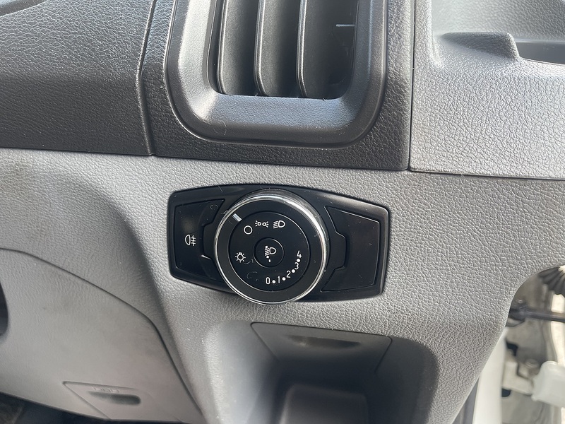 Ford Transit 2.0 350 EcoBlue FWD L2 H3 Euro 6 5dr - U879