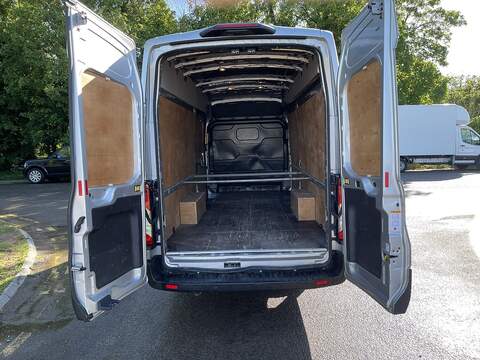 Ford Transit 2.0 350 EcoBlue Trend RWD L4 H3 Euro 6 (s/s) 5dr - U881