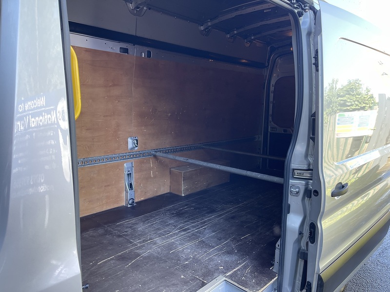 Ford Transit 2.0 350 EcoBlue Trend RWD L4 H3 Euro 6 (s/s) 5dr - U881