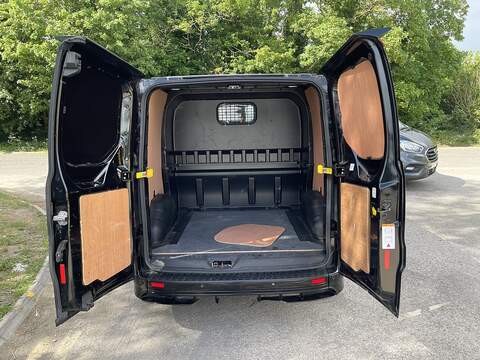 Ford Transit Custom 2.0 300 EcoBlue Limited Crew Van Auto L1 H1 Euro 6 (s/s) 5dr - U884