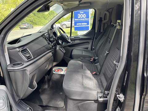 Ford Transit Custom 2.0 300 EcoBlue Limited Crew Van Auto L1 H1 Euro 6 (s/s) 5dr - U884