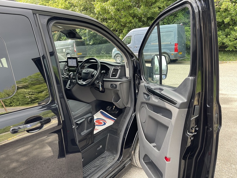 Ford Transit Custom 2.0 300 EcoBlue Limited Crew Van Auto L1 H1 Euro 6 (s/s) 5dr - U884