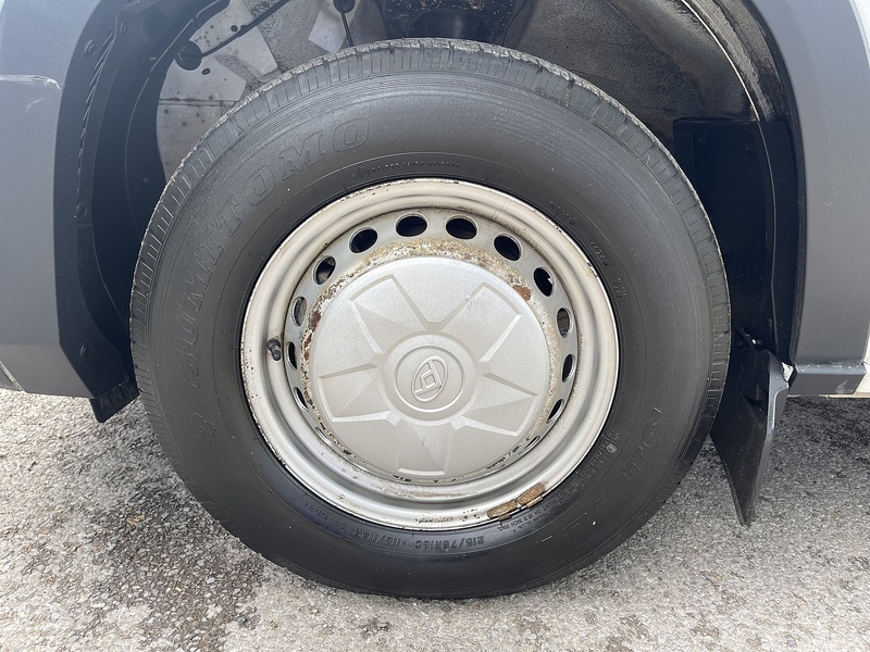 MAXUS Deliver 9 Deliver 9 Panel Van 1 Manual Diesel - U885