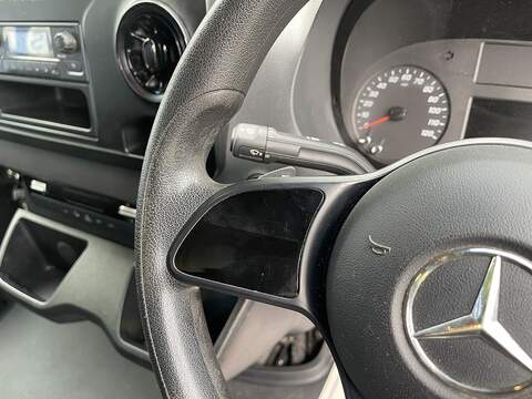 Mercedes-Benz eSprinter 55kWh Progressive Auto FWD L2 H2 5dr 20kW Charger - U886
