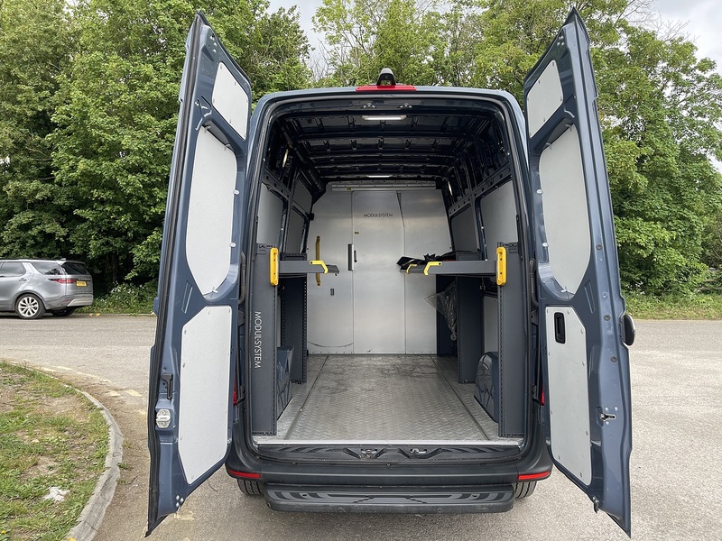 Mercedes-Benz eSprinter 55kWh Progressive Auto FWD L2 H2 5dr 20kW Charger - U886