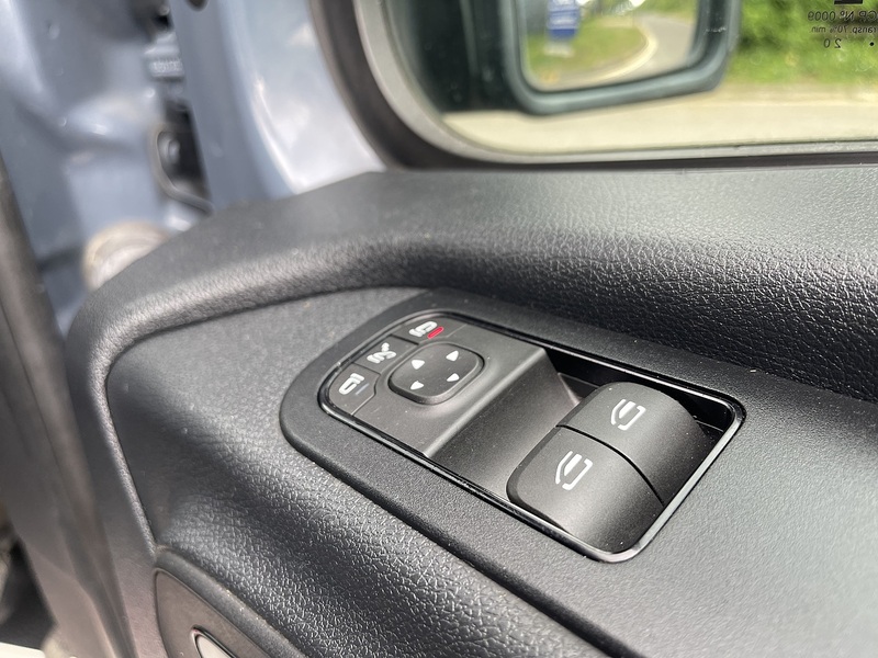 Mercedes-Benz eSprinter 55kWh Progressive Auto FWD L2 H2 5dr 20kW Charger - U886