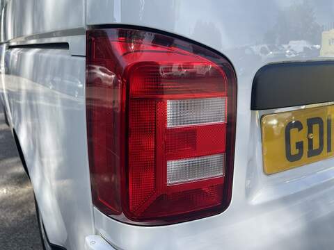 Volkswagen Transporter 2.0 TDI T28 Startline Panel Van 5dr Diesel Manual FWD SWB Euro 6 (s/s) (102 ps) - U889
