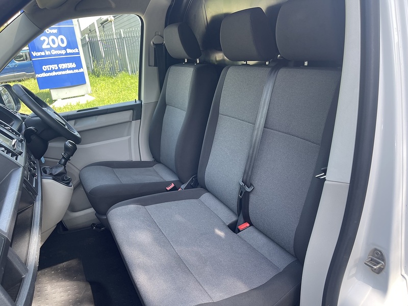 Volkswagen Transporter 2.0 TDI T28 Startline Panel Van 5dr Diesel Manual FWD SWB Euro 6 (s/s) (102 ps) - U889