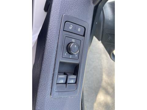 Volkswagen Transporter 2.0 TDI T28 Startline Panel Van 5dr Diesel Manual FWD SWB Euro 6 (s/s) (102 ps) - U889