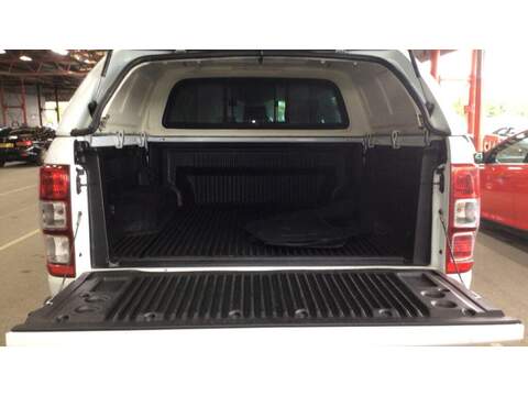 Ford Ranger 3.2 TDCi Wildtrak Auto 4WD Euro 6 (s/s) 4dr - U890